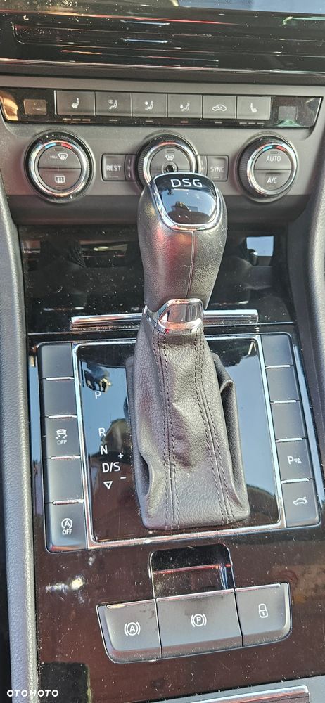 Skoda Superb 2.0 TSI Style DSG - 9