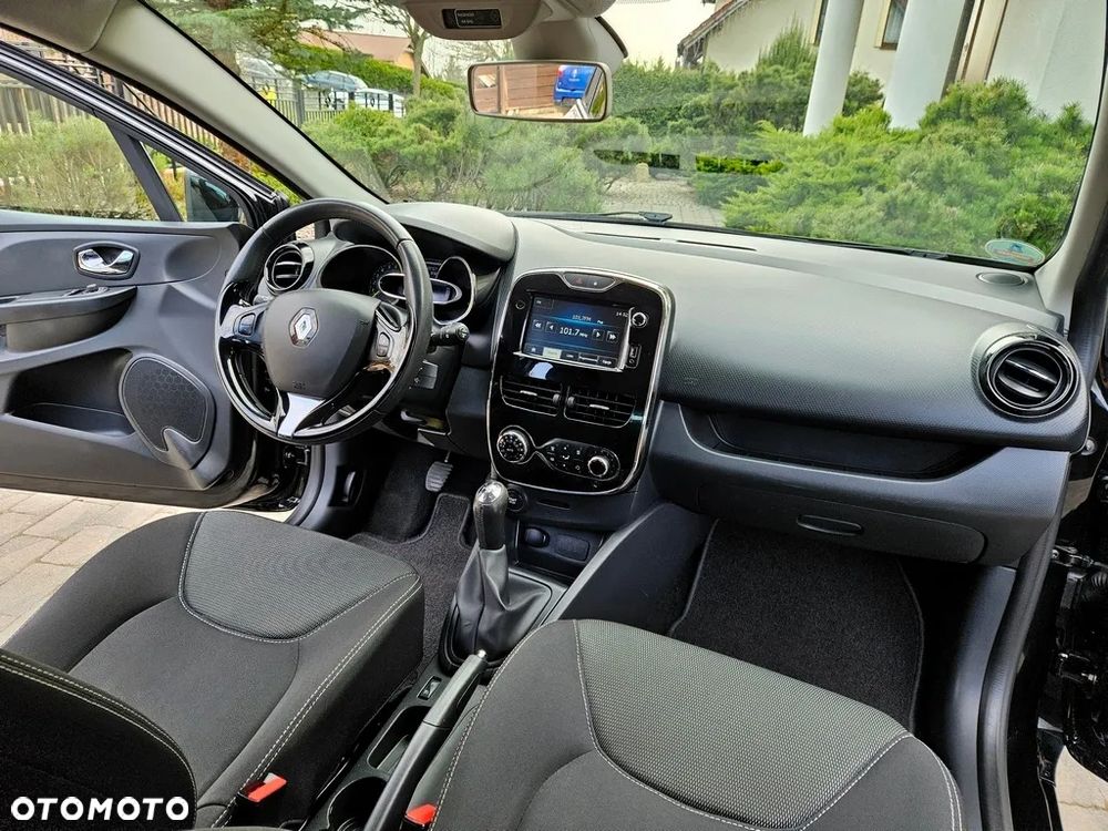 Renault Clio - 14