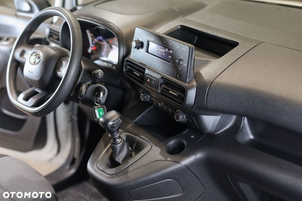 Toyota PROACE CITY - 30