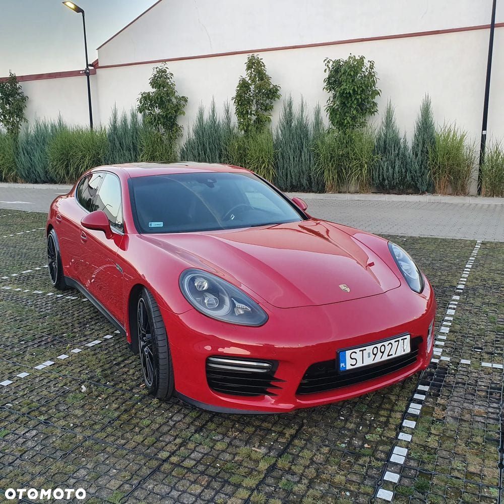 Porsche Panamera GTS - 22