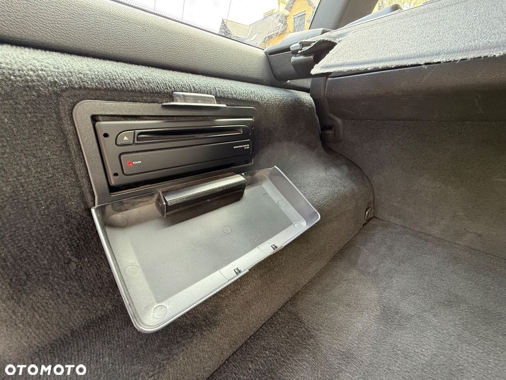 Volvo V70 2.4 Premium - 15