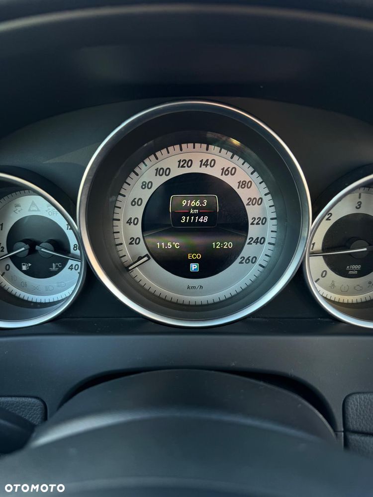 Mercedes-Benz Klasa C 220 CDI DPF (BlueEFFICIENCY) - 18