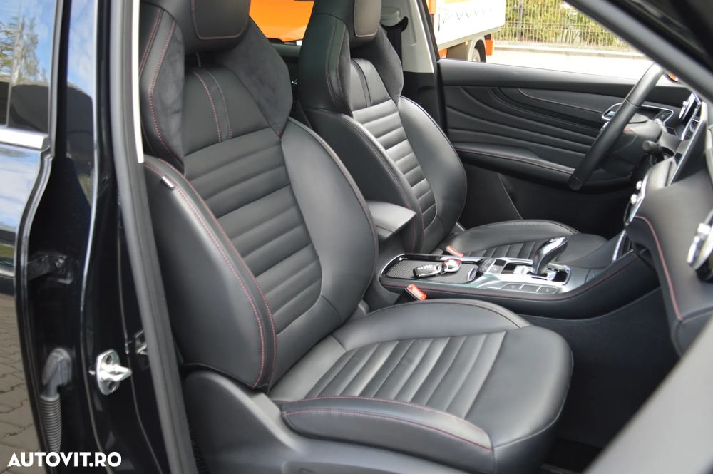 MG EHS 1.5T-GDI PHEV Luxury - 11