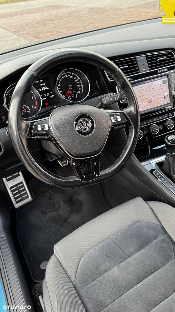 Volkswagen Golf Variant - 11