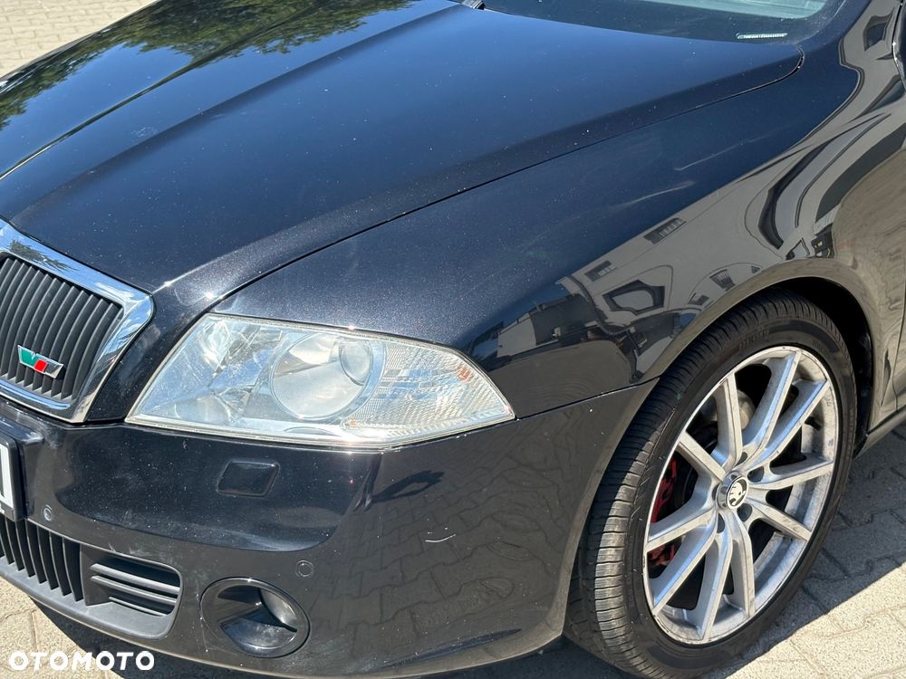 Skoda Octavia 2.0 TDI DPF DSG RS - 9