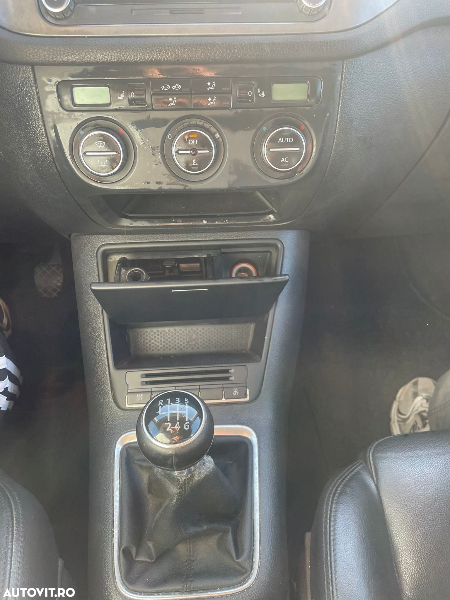 Volkswagen Tiguan 2.0 TDI 4Motion BMT Sport & Style - 7