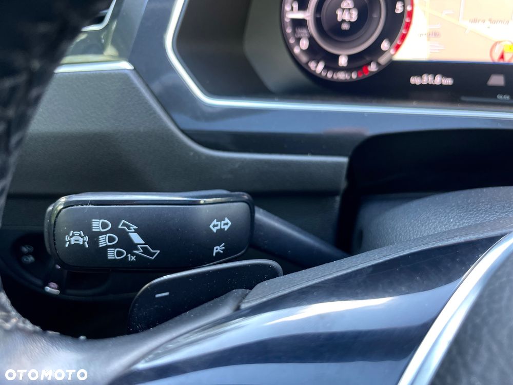 Volkswagen Tiguan - 30