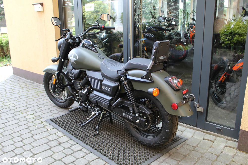 UM Renegade Commando - 3