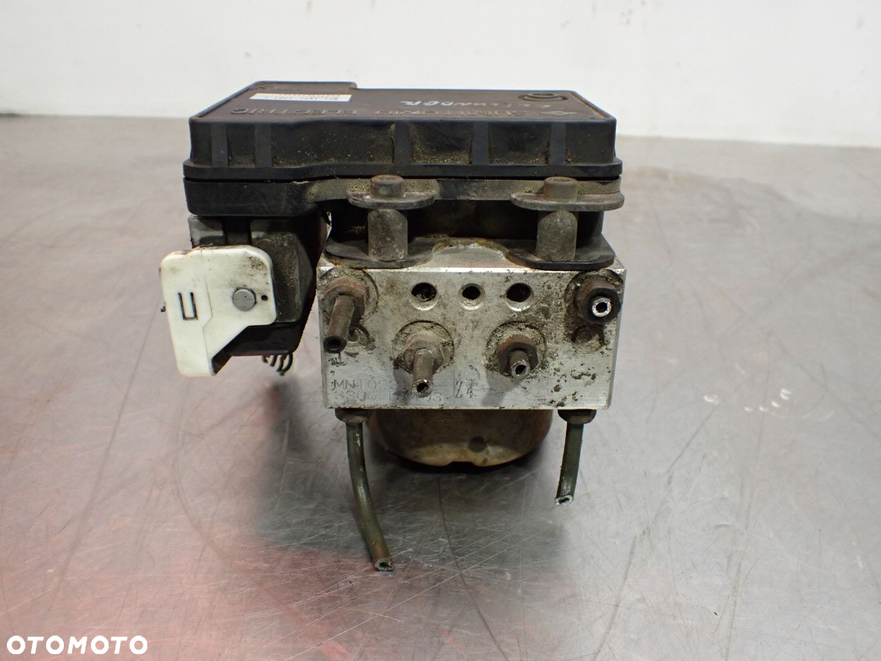 POMPA ABS MITSUBISHI OUTLANDER I - 3