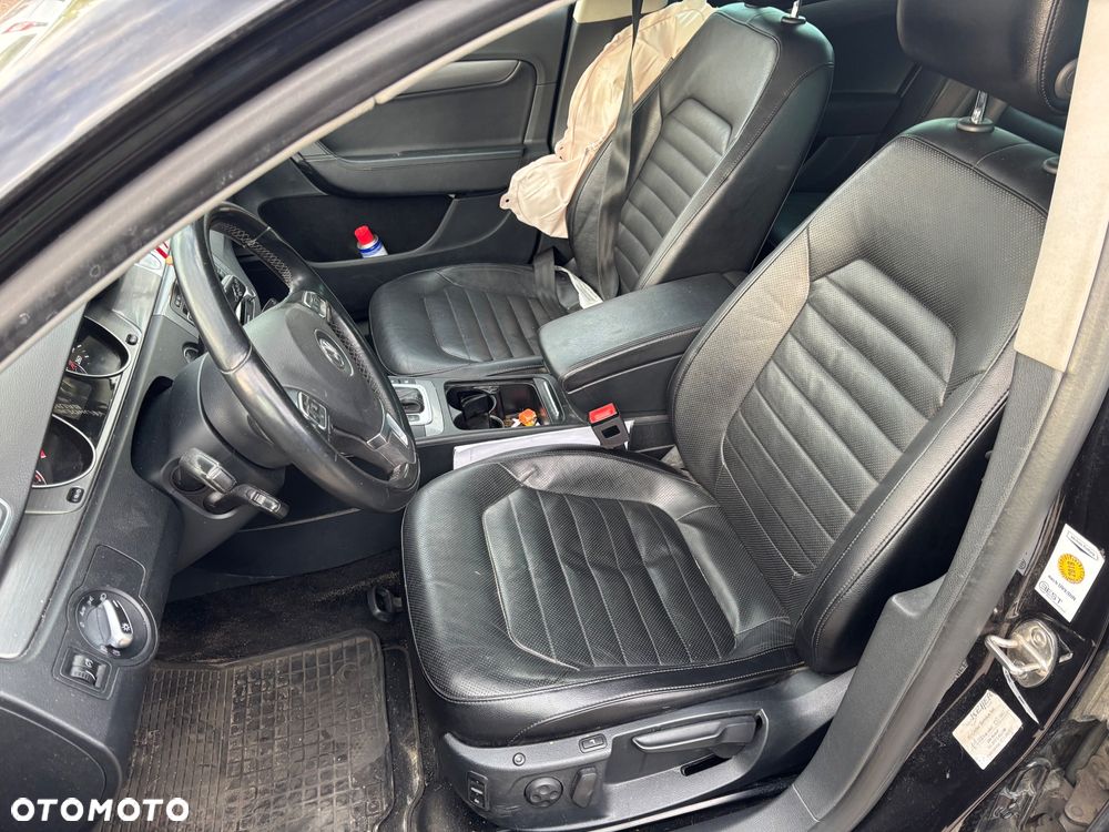 Volkswagen Passat 2.0 TDI DSG BlueMotion Technology Comfortline - 9