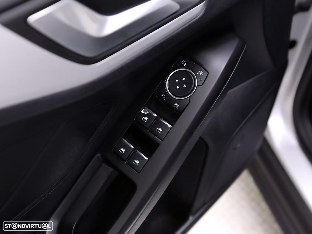 Ford Focus SW 1.5 TDCi EcoBlue Business - 14