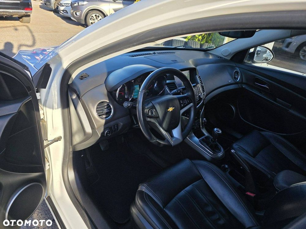 Chevrolet Cruze 1.4T LTZ+ - 7
