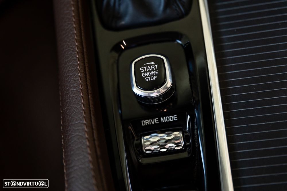 Volvo V90 D4 AWD Geartronic - 15