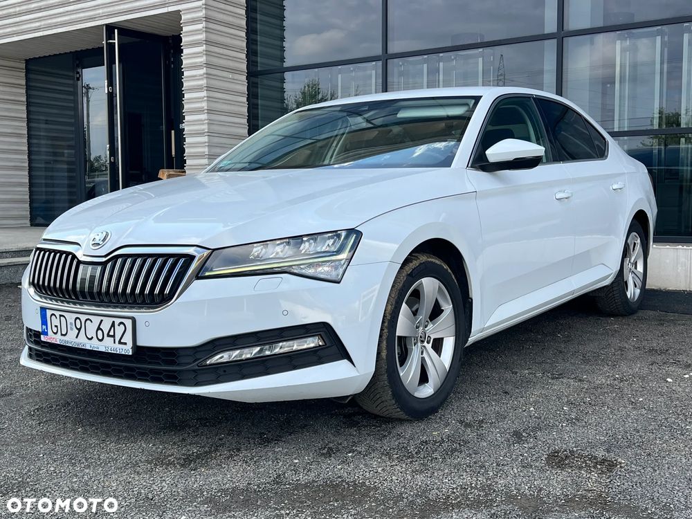 Skoda Superb 1.5 TSI Ambition DSG - 4