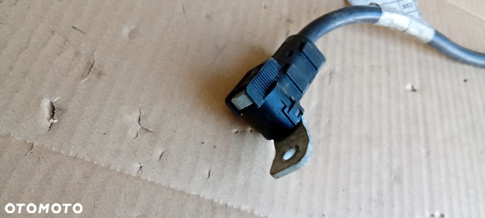 Klema plusowa akumulatora Fiat 500E 00521390550 - 7