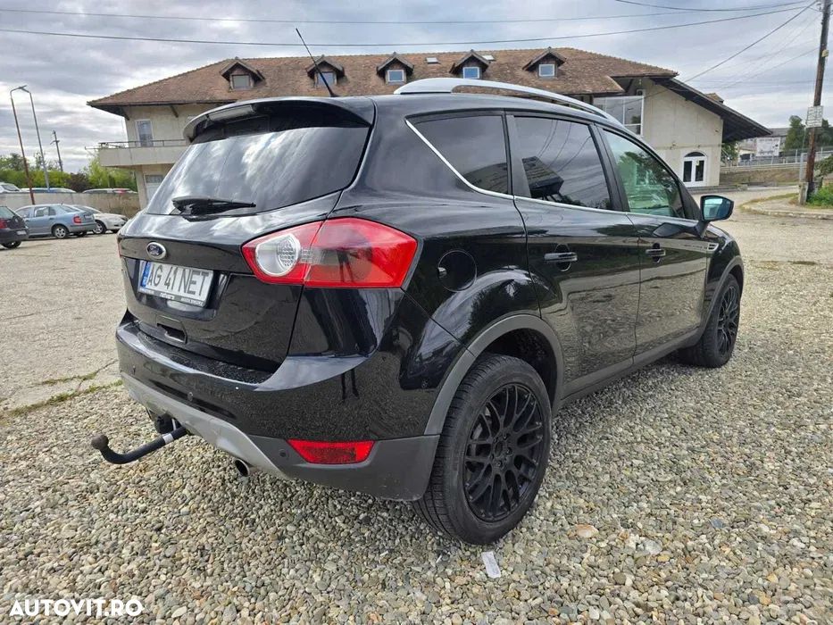 Ford Kuga 2.0 TDCi 4WD Powershift Titanium - 3