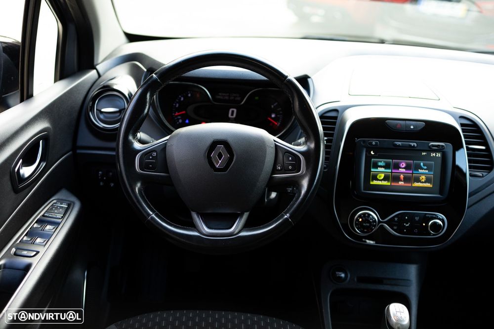 Renault Captur 1.5 dCi Exclusive - 11