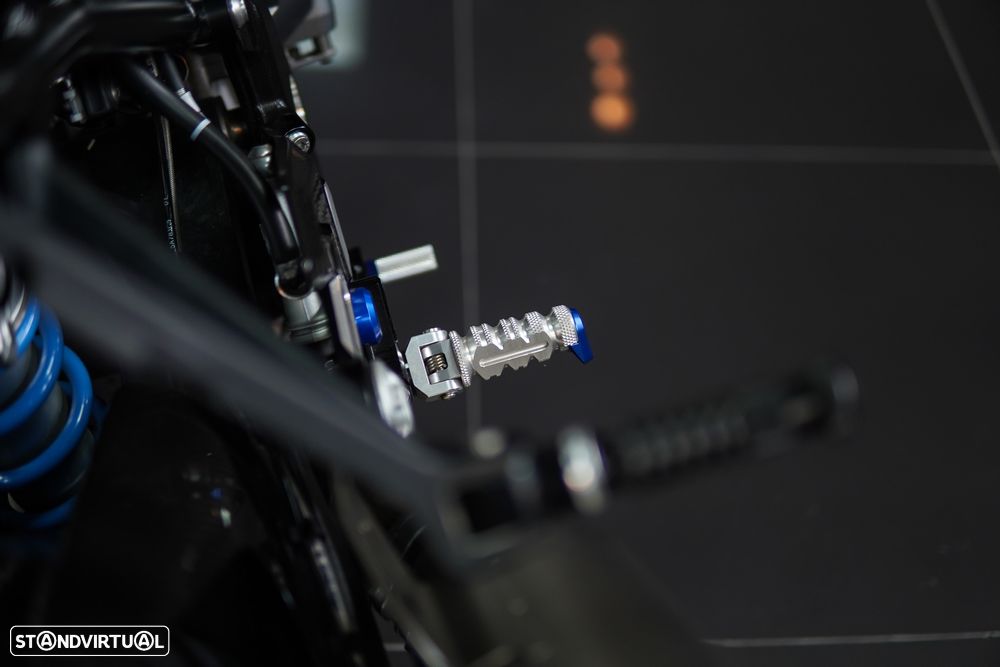 BMW M 1000 R M MOTORSPORT - 20