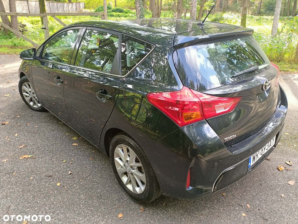 Toyota Auris 1.6 Prestige MS - 6
