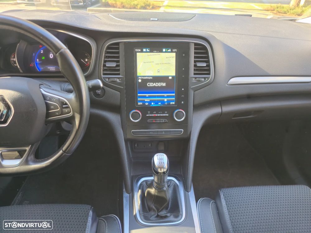 Renault Mégane Sport Tourer BLUE dCi 115 BOSE EDITION - 27