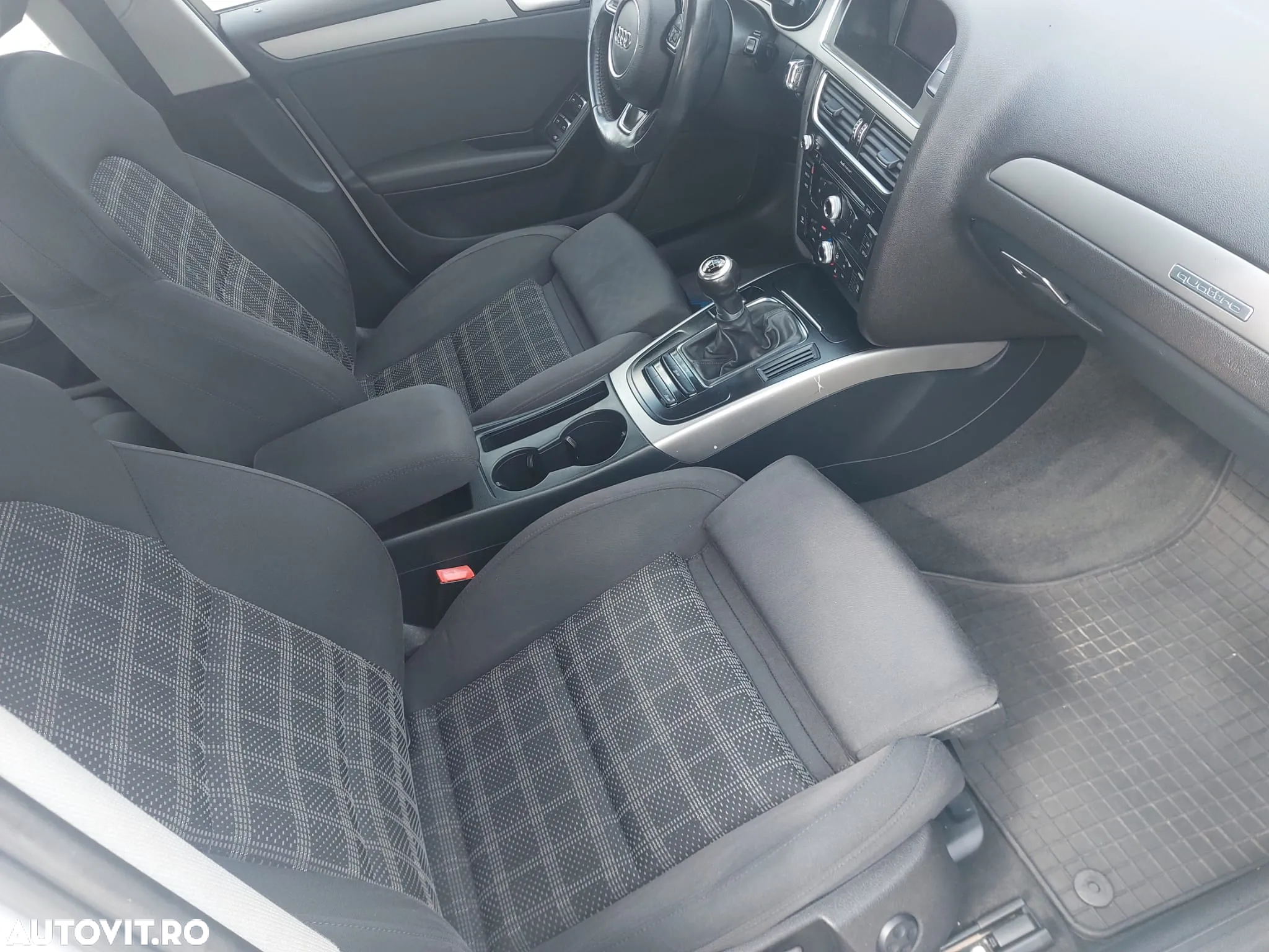 Audi A4 2.0 TDI quattro - 12