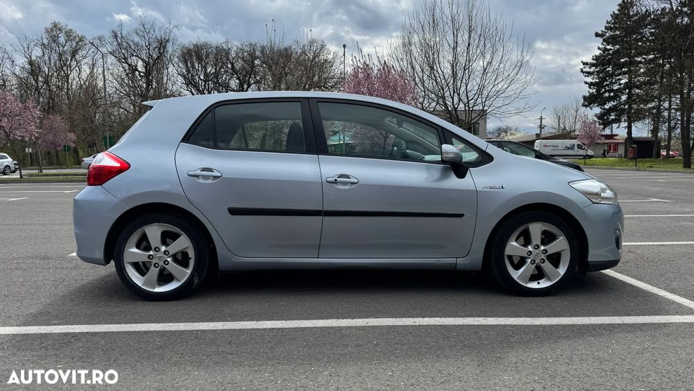 Toyota Auris - 7