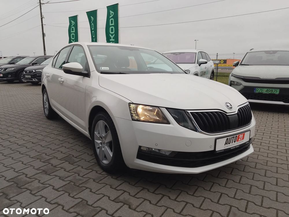 Skoda Octavia 1.5 TSI GPF ACT Ambition - 3