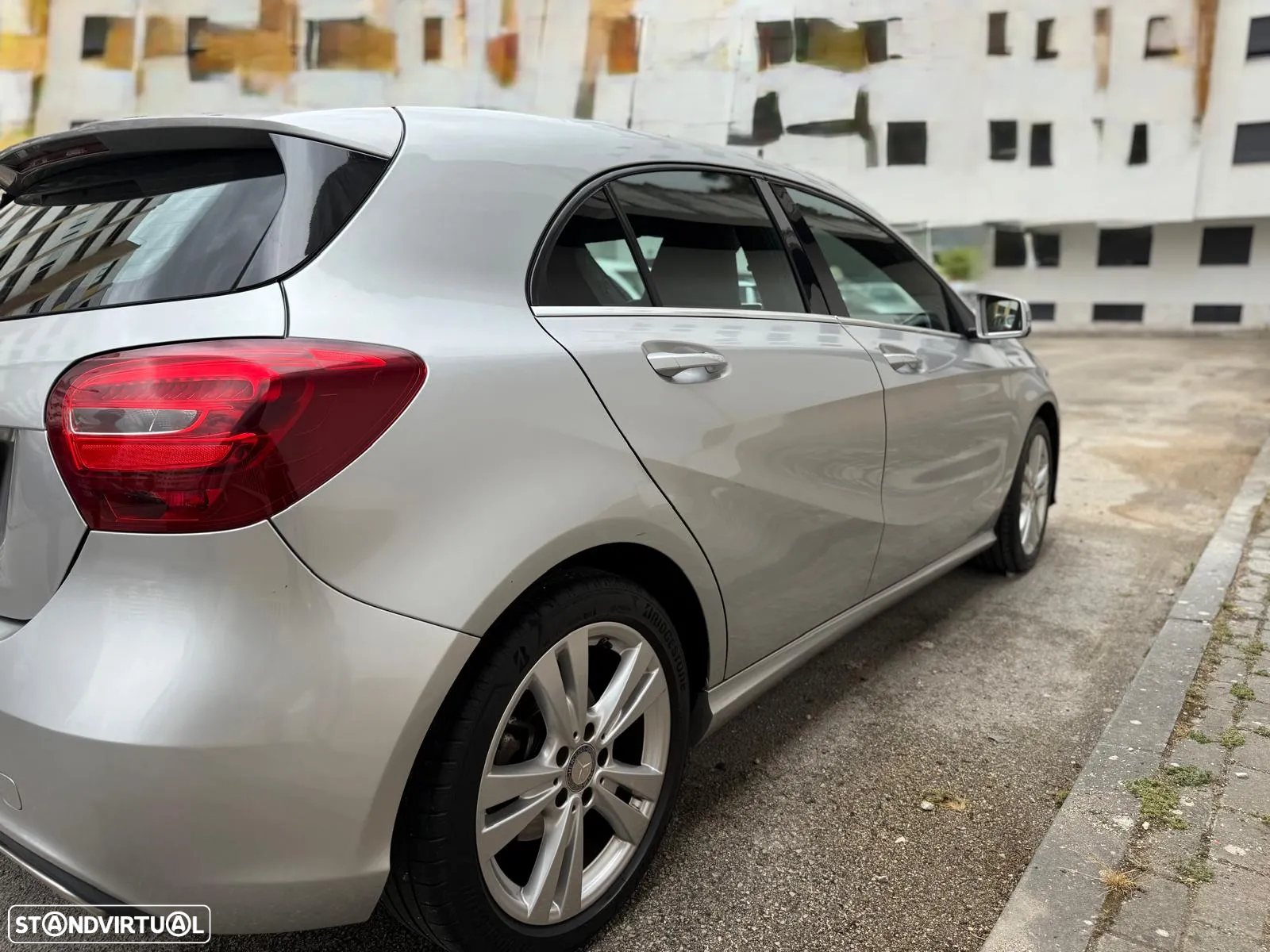 Mercedes-Benz A 180 d Aut. - 10