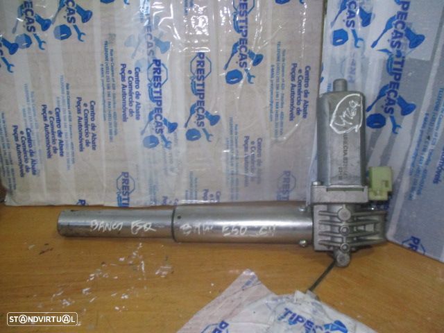 Motor Banco 8320446 BMW E60 2004 Motor Do Atuador Do Assento Dianteiro Esquerdo - 1