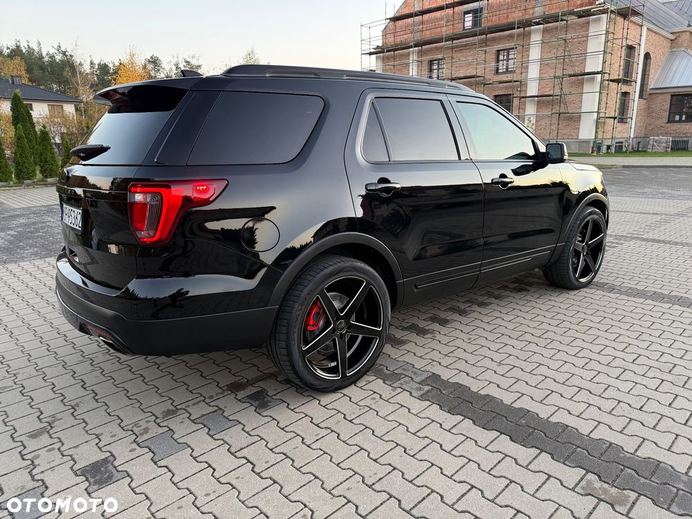 Ford Explorer - 6