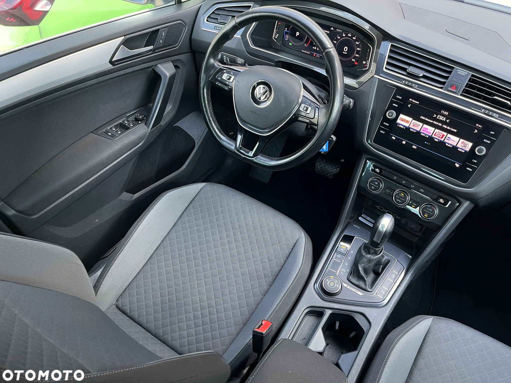 Volkswagen Tiguan 2.0 TDI SCR 4MOTION DSG R-Line - 21