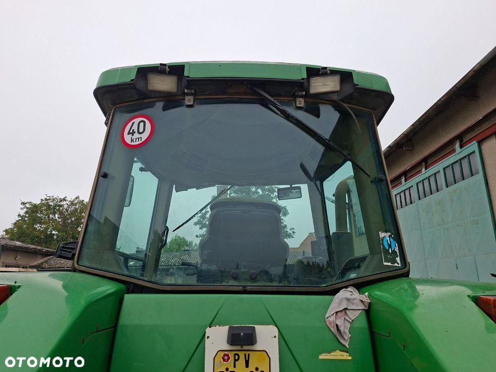 John Deere 8210 4X4 - 39