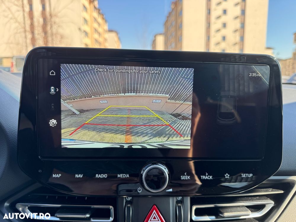 Hyundai i30 1.5 96CP M/T Highway - 14