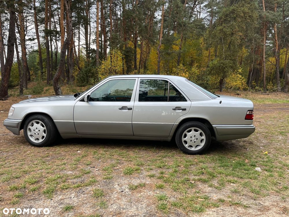 Mercedes-Benz Klasa E - 3