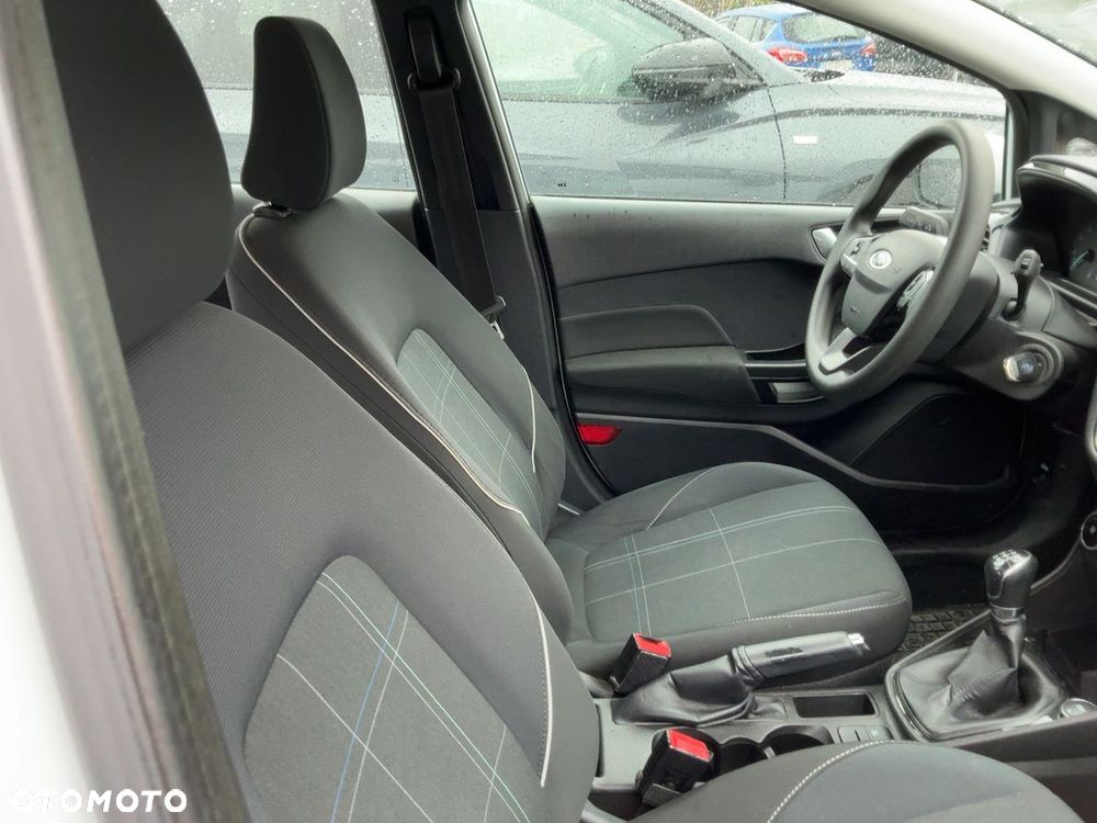 Ford Fiesta 1.1 TREND - 9