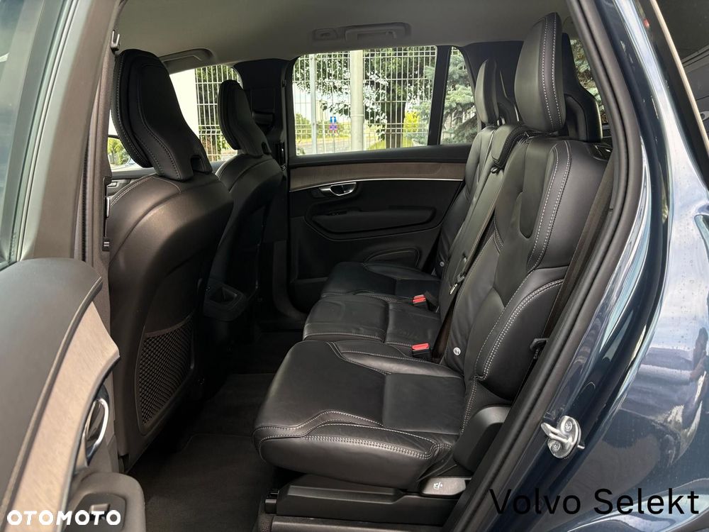 Volvo XC 90 - 13