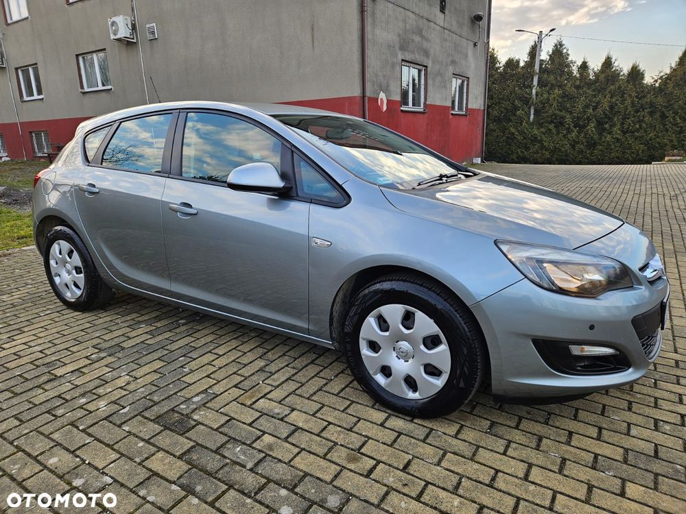 Opel Astra 1.6 CDTI Essentia - 5