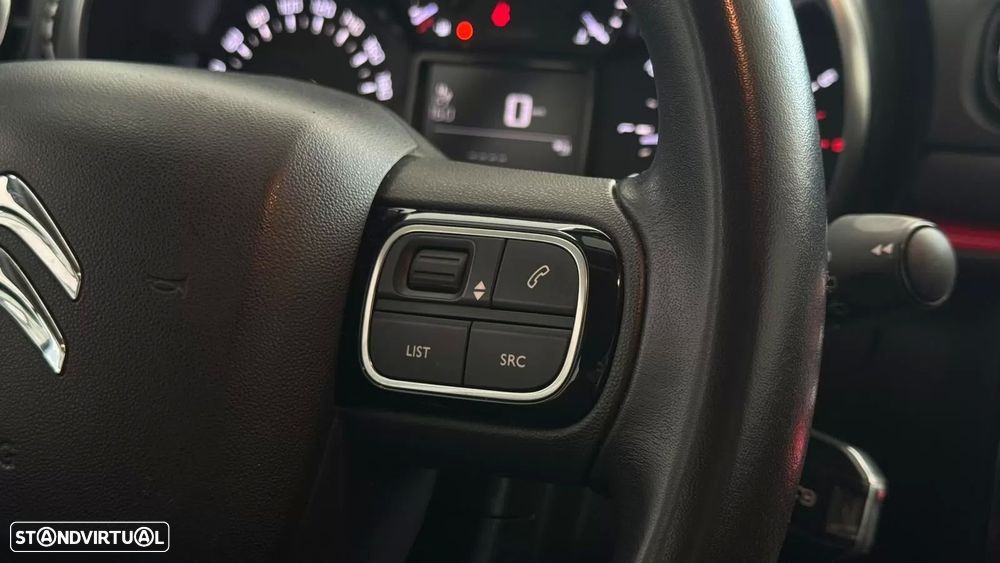 Citroën C3 1.2 PureTech Shine - 22