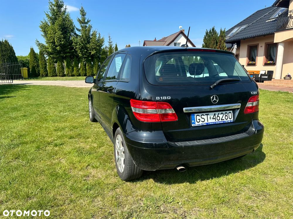 Mercedes-Benz Klasa B 180 CDI - 2