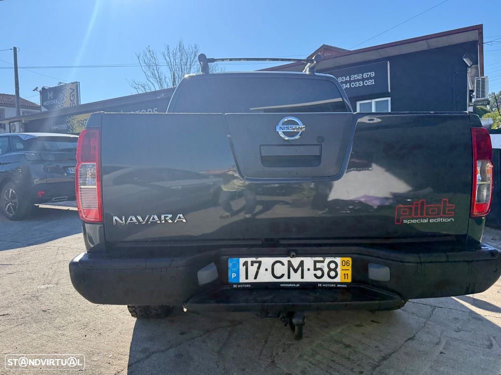Nissan Navara 2.5 dCi CD LE Prem.+BDT AT - 35