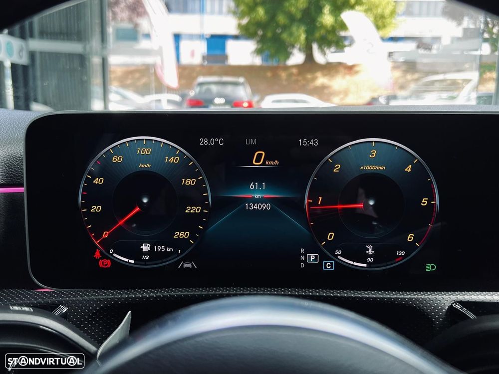Mercedes-Benz A 180 d AMG Line Aut. - 24