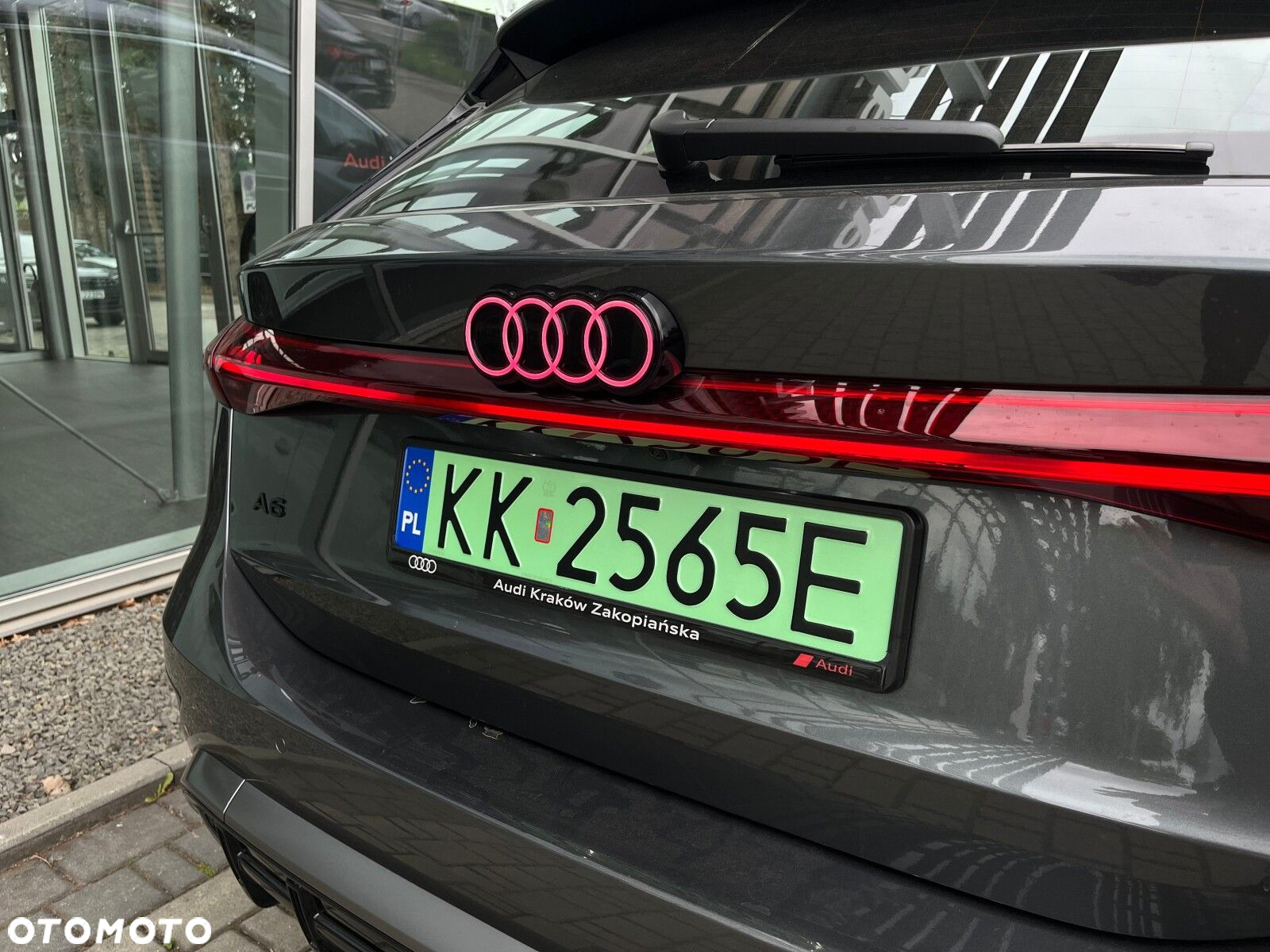 Audi A6 Sportback e-tron - 18