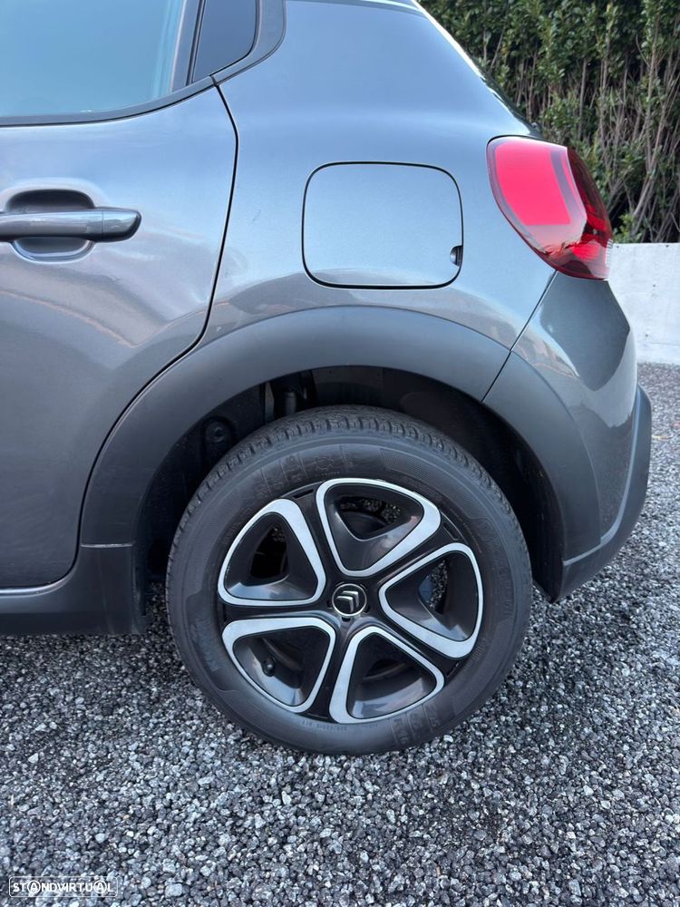 Citroën C3 1.2 PureTech Shine - 13