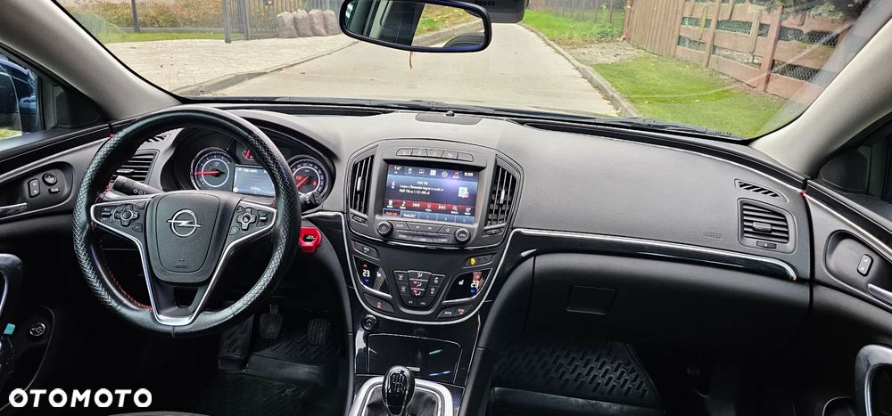 Opel Insignia - 13
