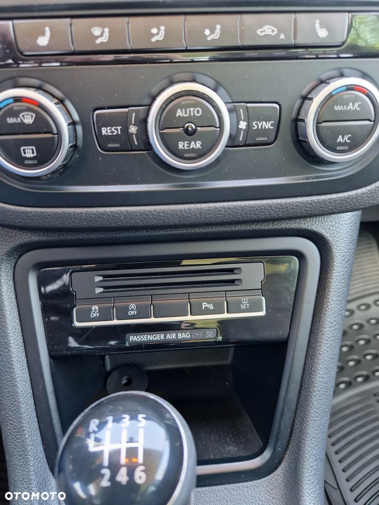 Volkswagen Sharan - 17