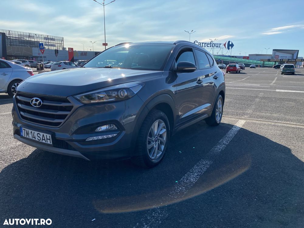 Hyundai Tucson 2.0 CRDI 2WD Style - 9