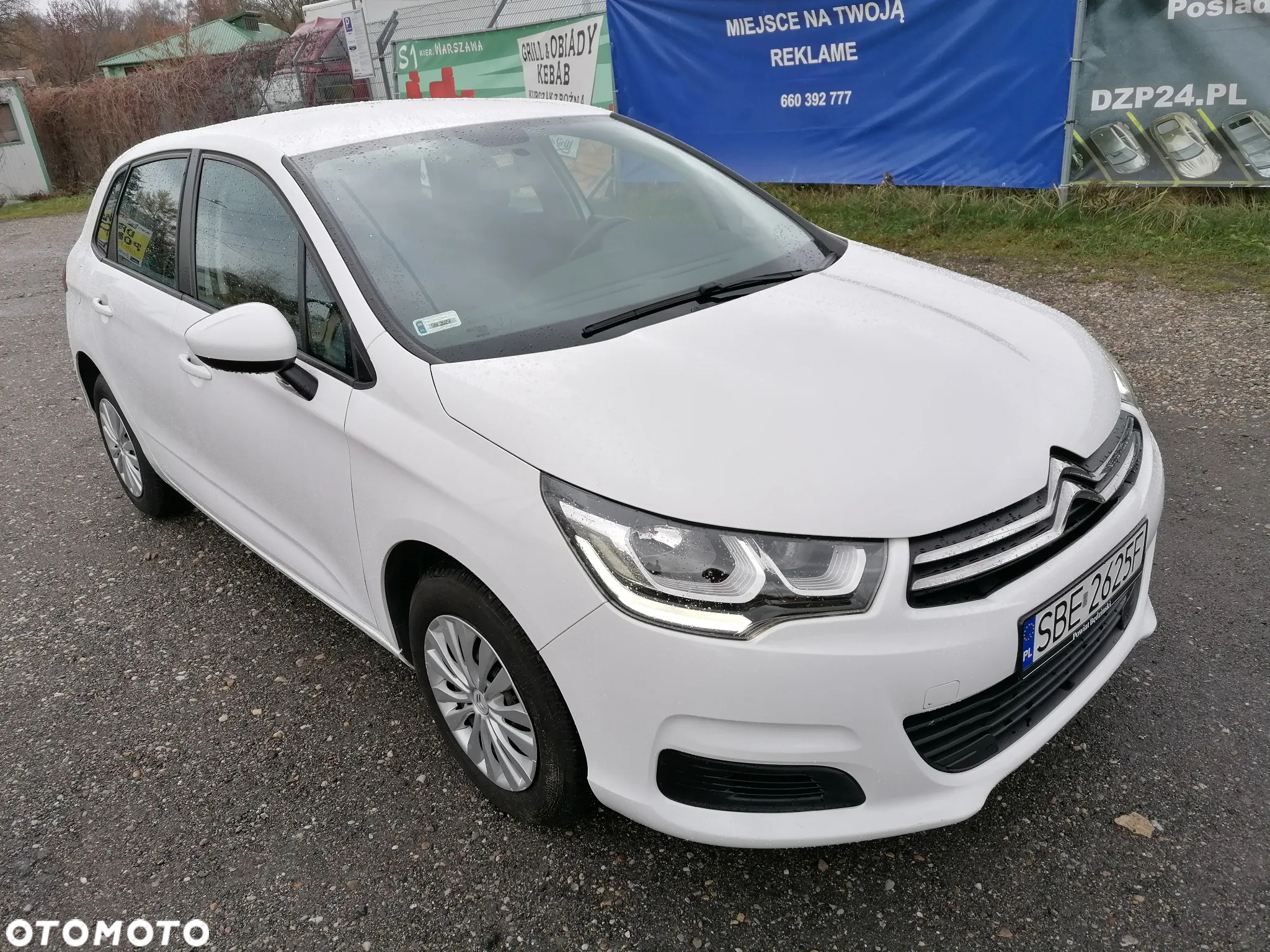 Citroën C4 BlueHDi 100 Selection - 4