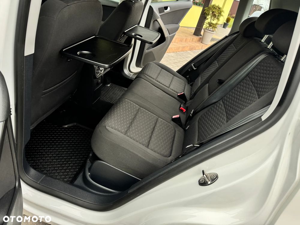 Volkswagen Tiguan 1.4 TSI 4Motion Trend & Fun - 17