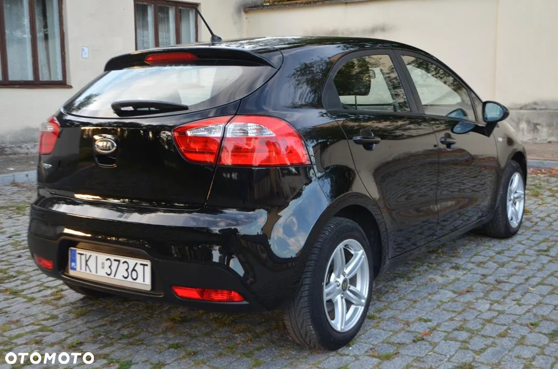 Kia Rio 1.2 Business Line - 14