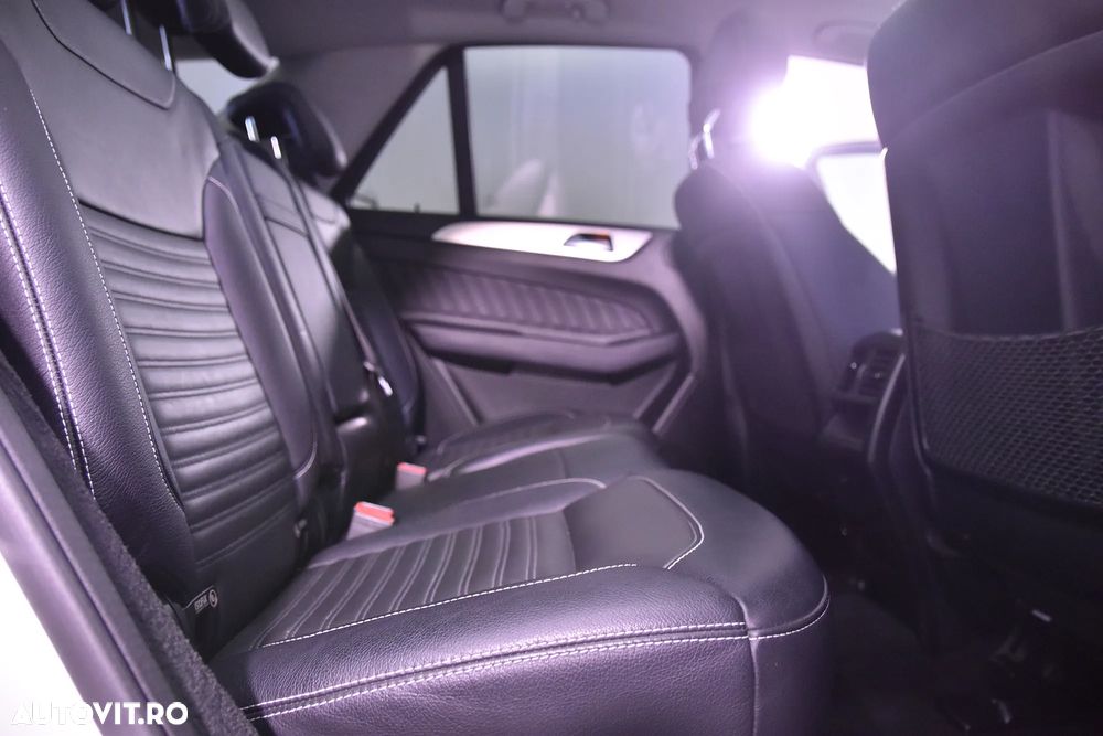 Mercedes-Benz GLE 350 d 4MATIC - 12